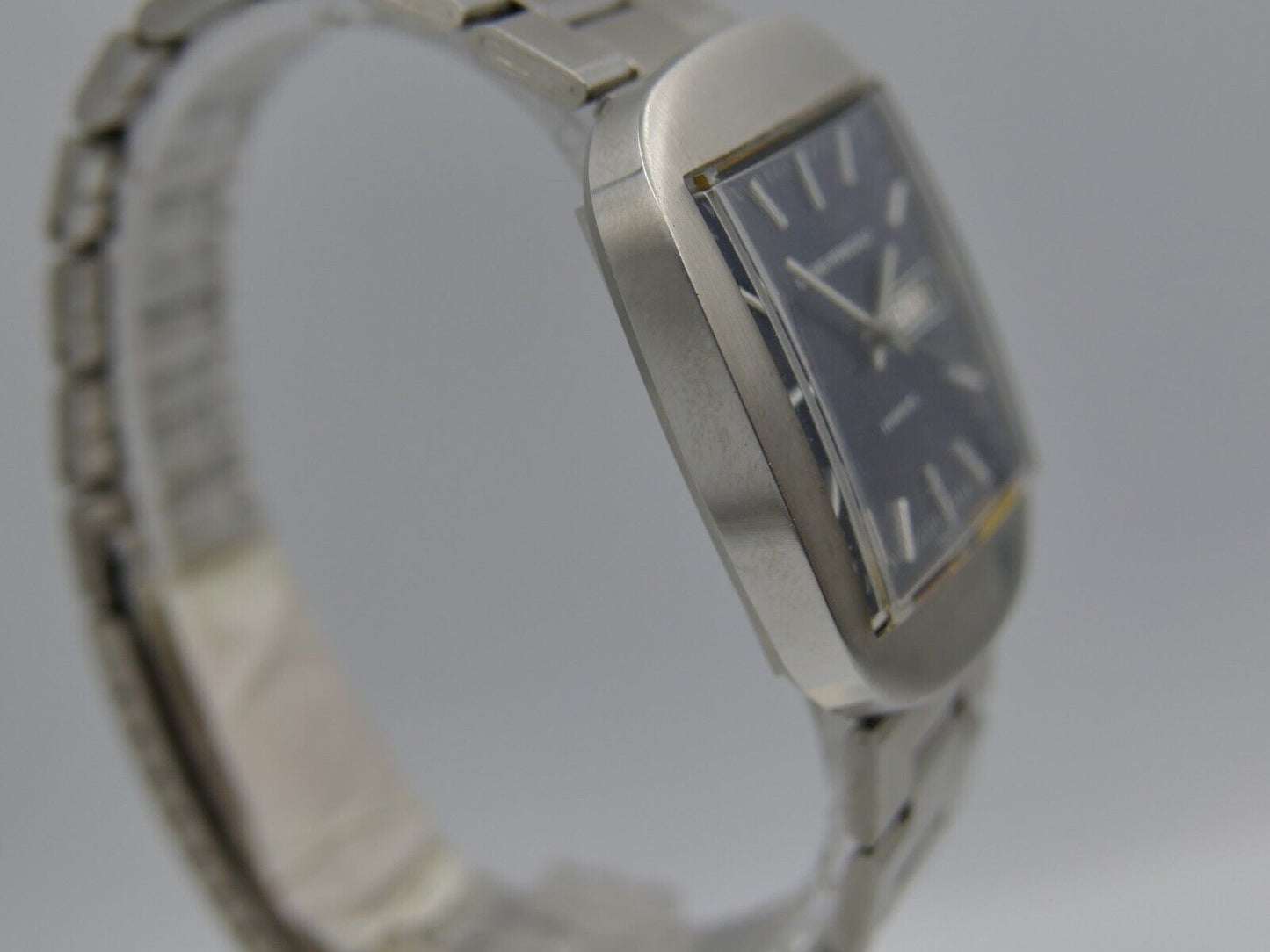70's N.O.S vintage watch mens Girard Perregaux gyromatic automatic 34.5mm blue