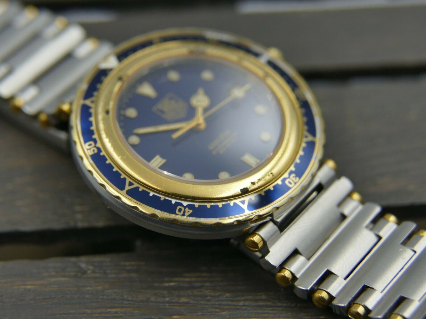 80's vintage watch Tag Heuer executive ref. 915.613 steel blue dial 35mm