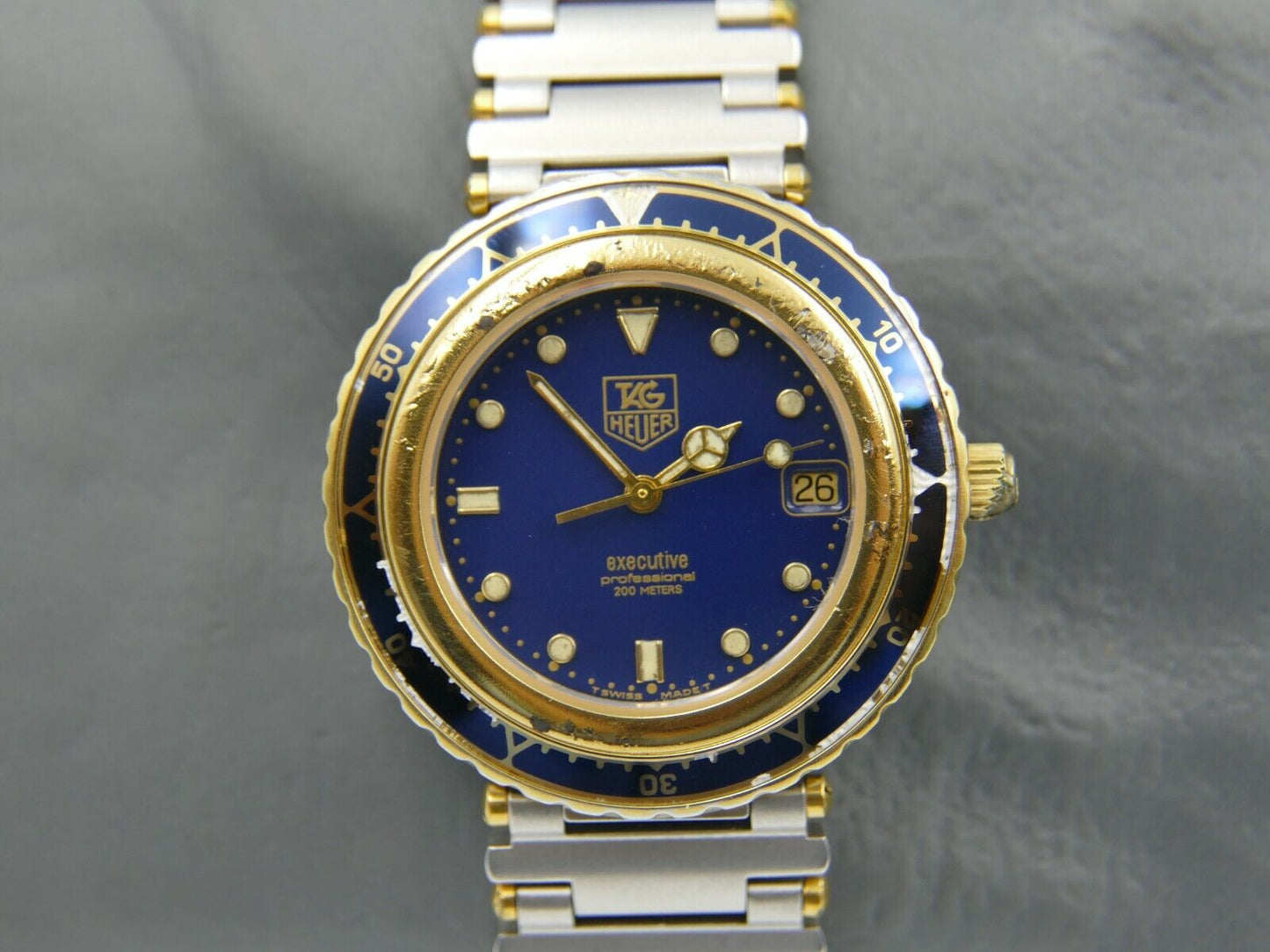 80's vintage watch Tag Heuer executive ref. 915.613 steel blue dial 35mm