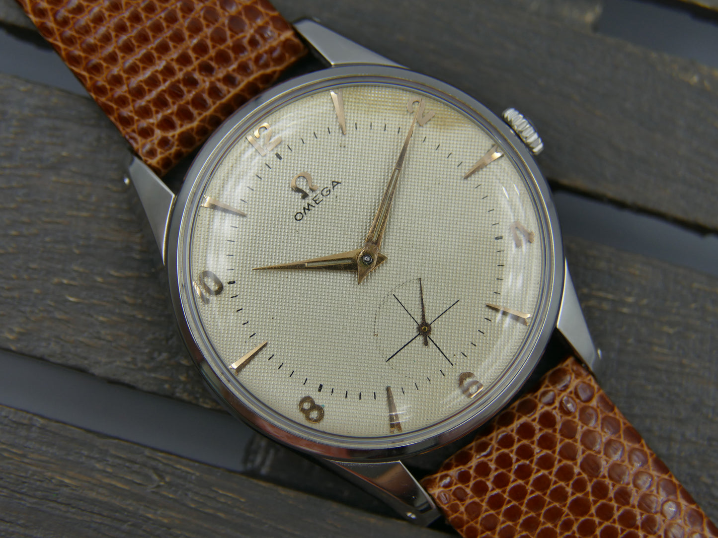 50's vintage watch mens Omega honeycomb ref. 2800 -1 manual wind cal. 266