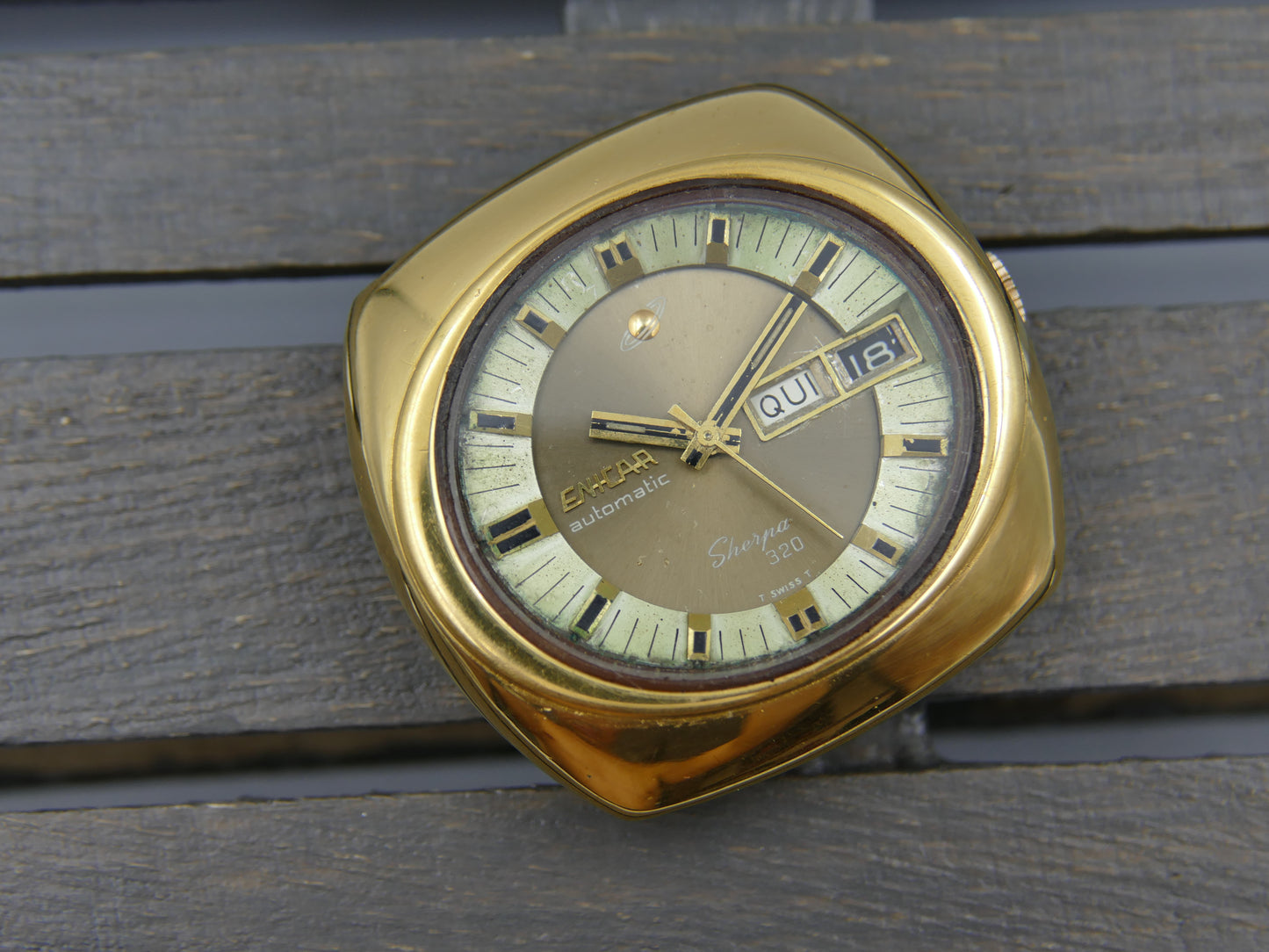 70's vintage watch mens Enicar Sherpa 320 ref 167-10-01 automatic cal. AR 167