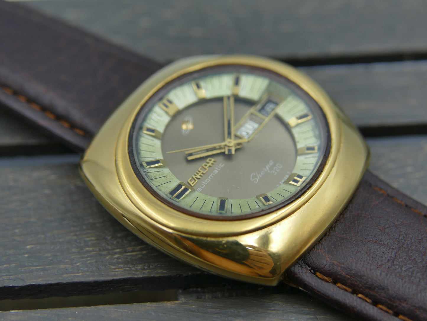 70's vintage watch mens Enicar Sherpa 320 ref 167-10-01 automatic cal. AR 167
