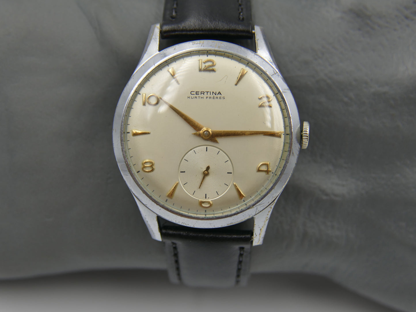 50's vintage watch mens jumbo oversize 37mm Certina manual wind cal. KF 330