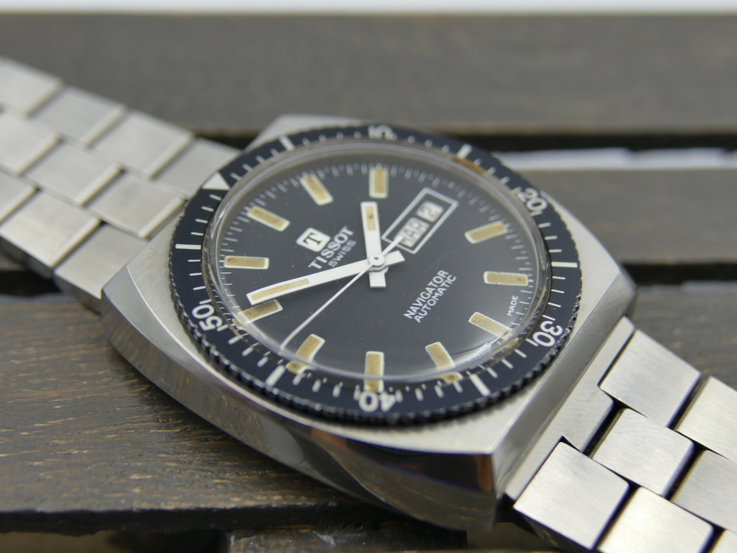70s vintage watch mens diver Tissot Navigator ref 46916 automatic cal. 2571