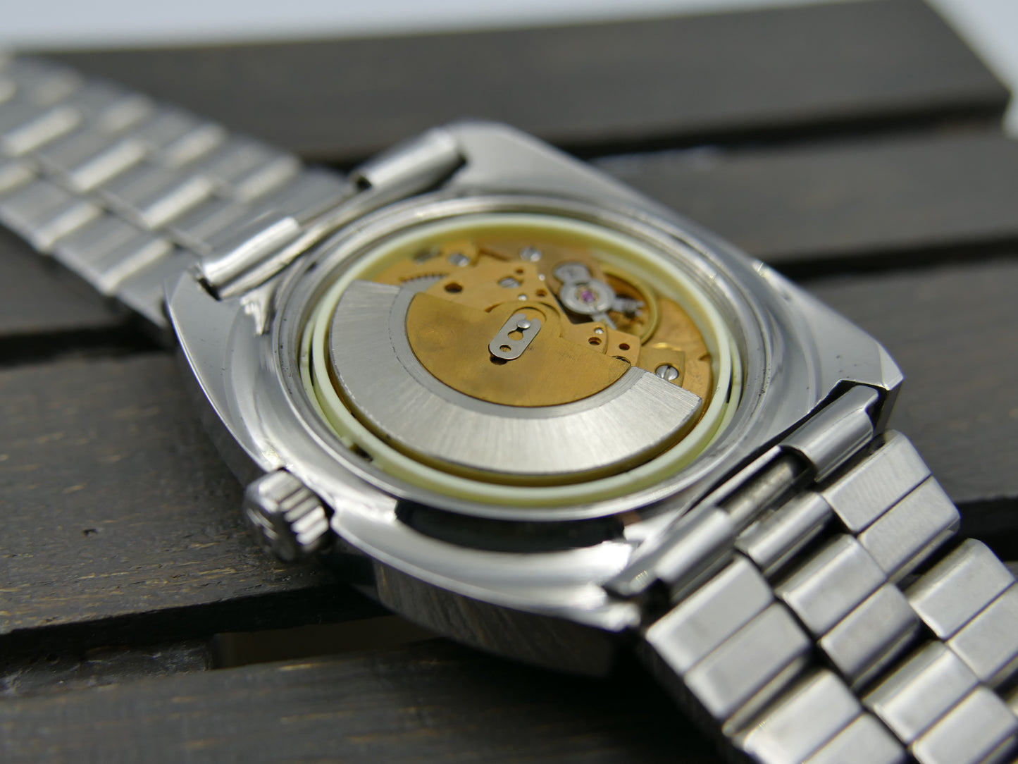 70s vintage watch mens diver Tissot Navigator ref 46916 automatic cal. 2571