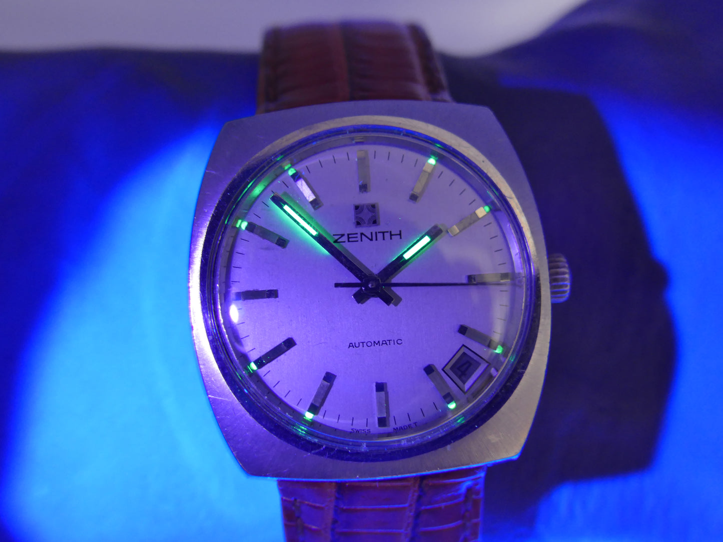 70's vintage watch mens zenith surf ref. 01.1300.380 automatic cal 2572 PC steel