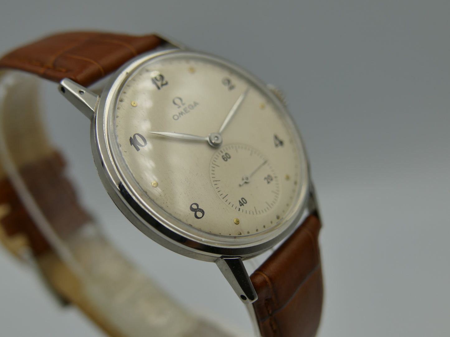 40's vintage watch mens Omega ref. 2272 -6 jumbo oversize 37mm rare