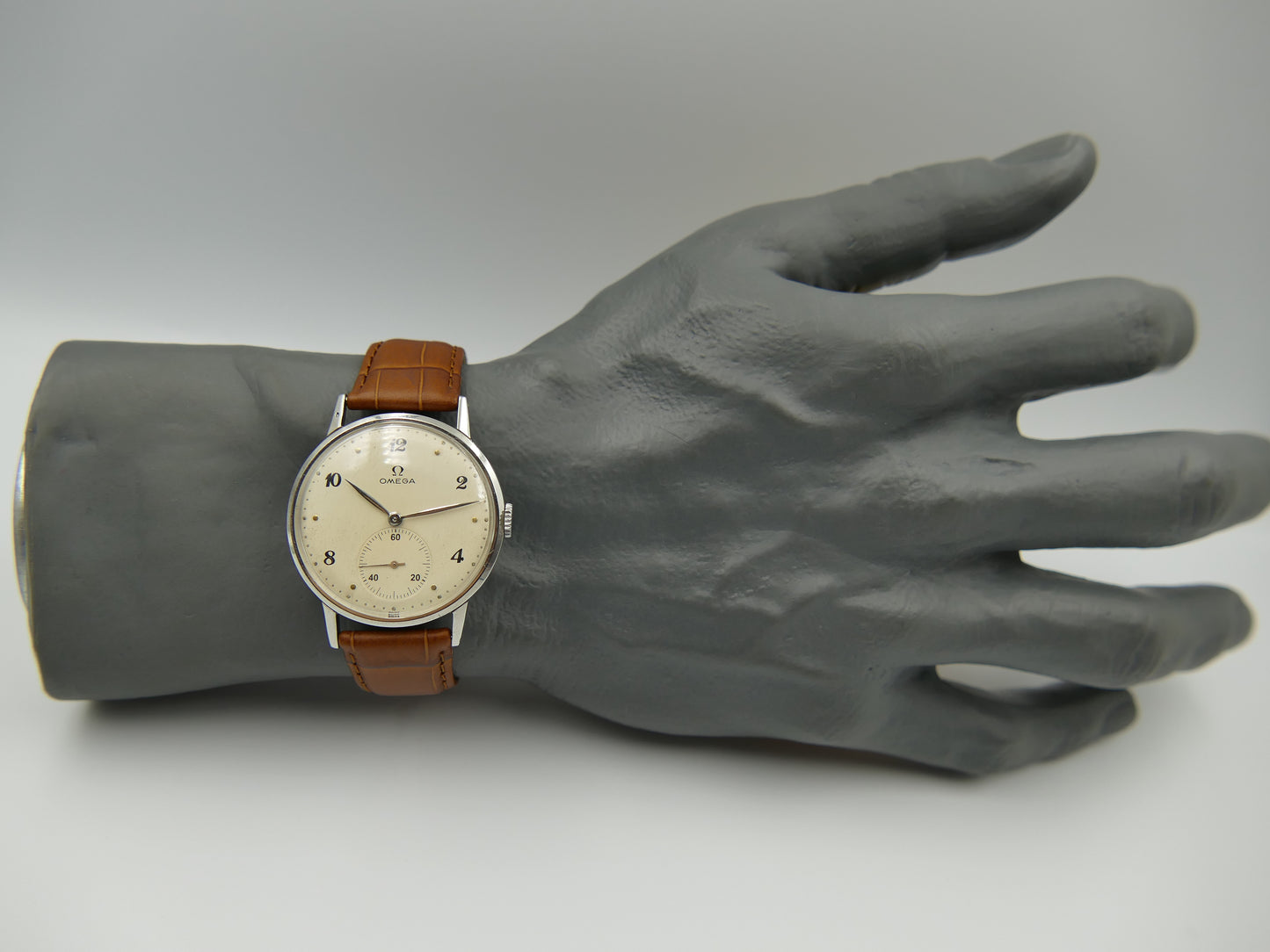 40's vintage watch mens Omega ref. 2272 -6 jumbo oversize 37mm rare