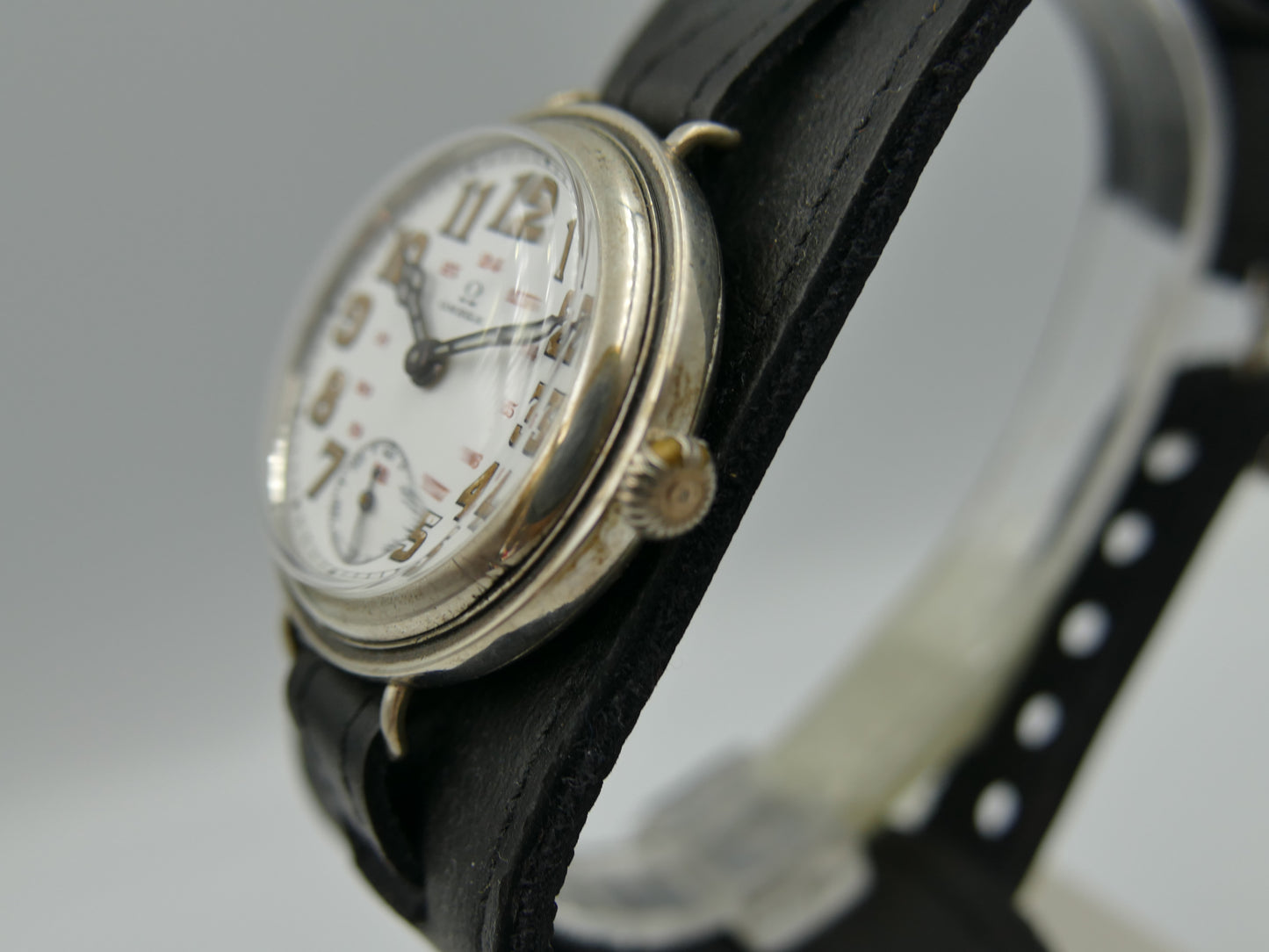 10's vintage watch WW1 Oficcer Omega trench ref. 568.13 cal. 13''' SOB rare