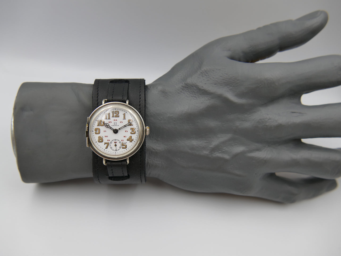 10's vintage watch WW1 Oficcer Omega trench ref. 568.13 cal. 13''' SOB rare