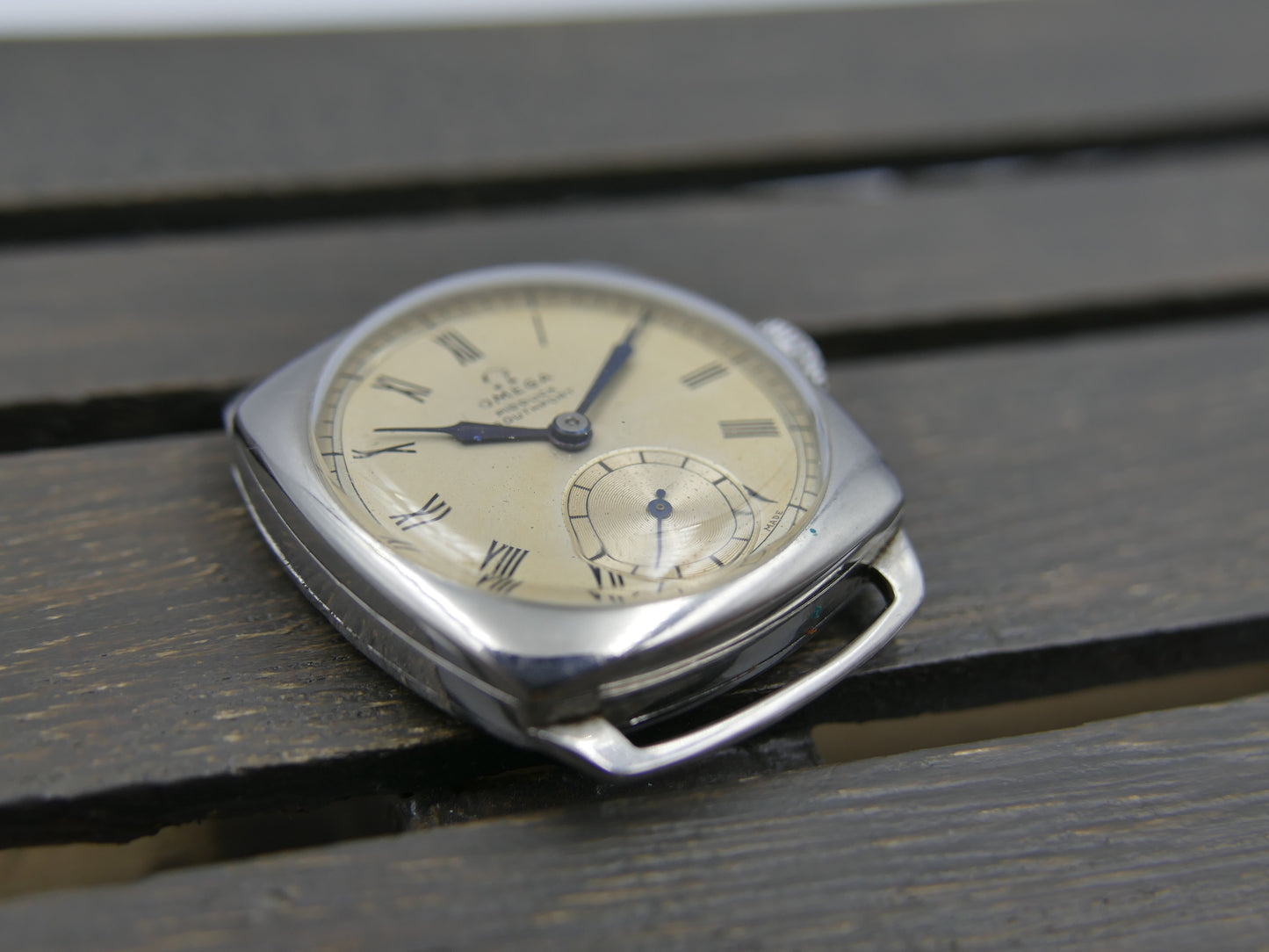 30's vintage watch mens Omega pidduck southport cushion case dennison