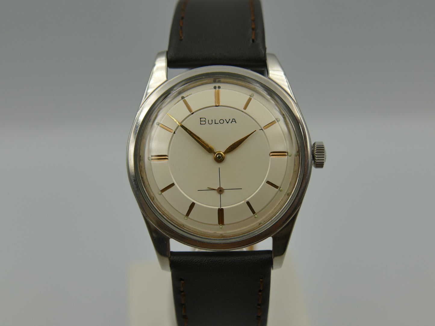 60's vintage dress watch mens Bulova flat manual wind 11 AF steel serviced