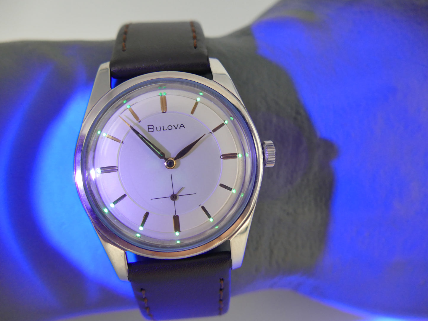 60's vintage dress watch mens Bulova flat manual wind 11 AF steel serviced