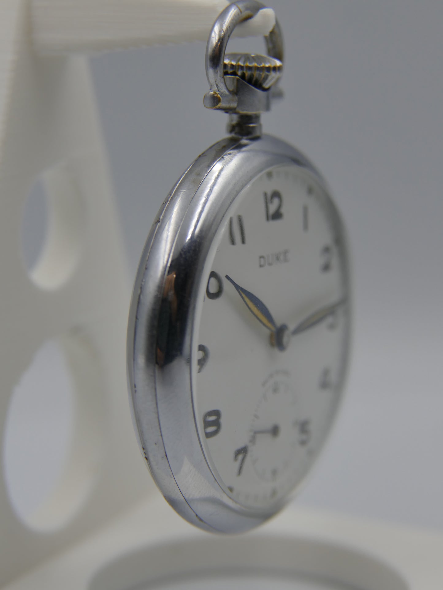 vintage pocket gousset watch DUKE manual wind Parrenin HP 40