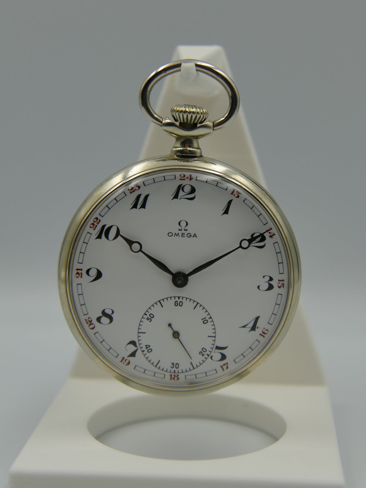 1939 vintage pocket gousset watch Omega 38.5L.T1 15 Jewels manual wind