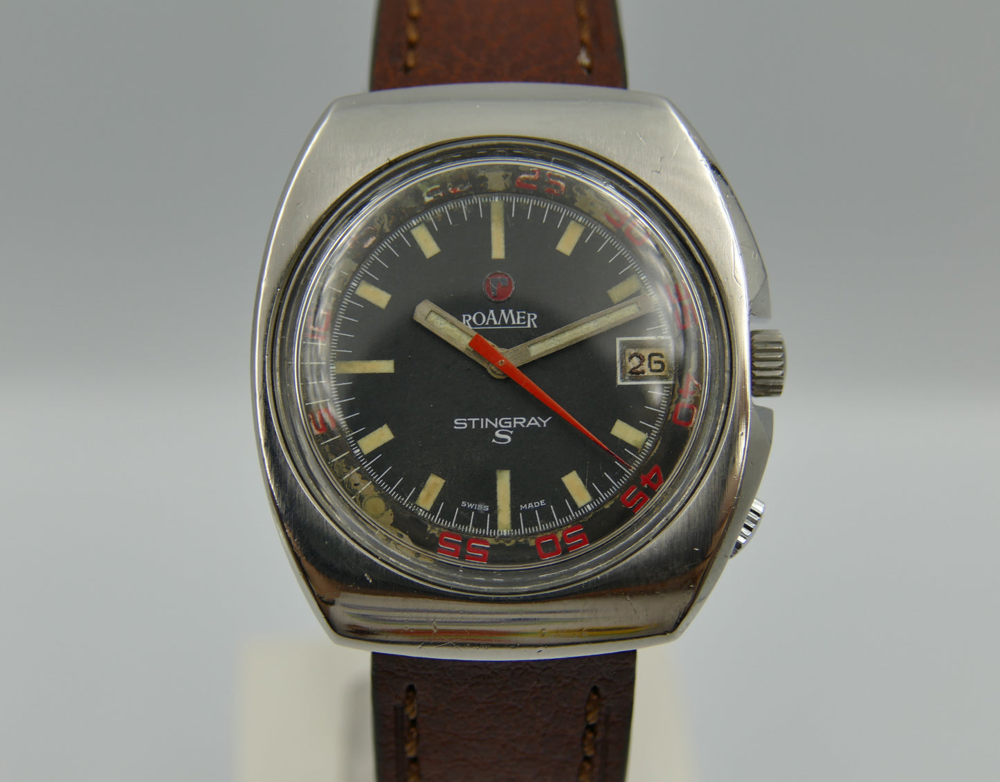 70s vintage watch mens Roamer Stingray S automatic diver 660ft Ref 471-9120.605