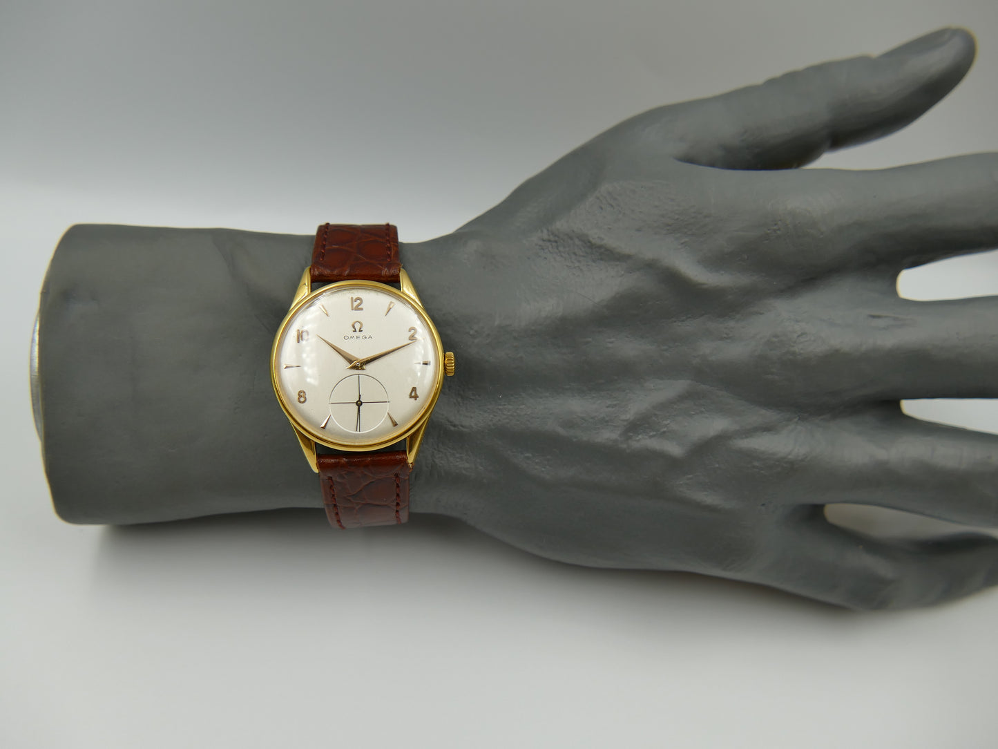50's vintage watch mens Omega BK 2800 -1 manual wind cal. 266 serviced
