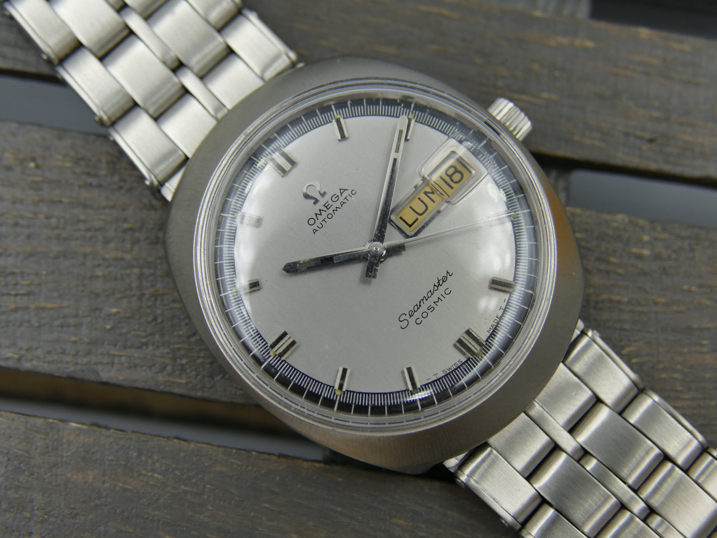 70s vintage watch mens Omega Seamaster Cosmic ref 166.035 automatic 752 serviced