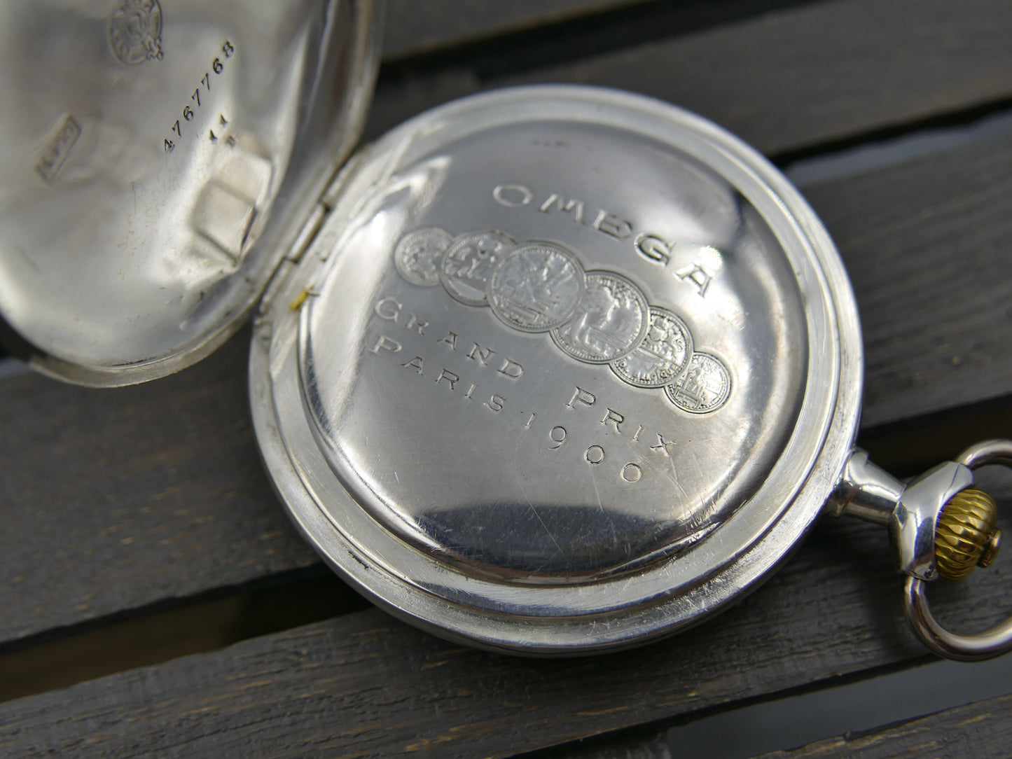 1908 vintage pocket gousset watch solid silver 0.900 savonnette Omega 17’’’