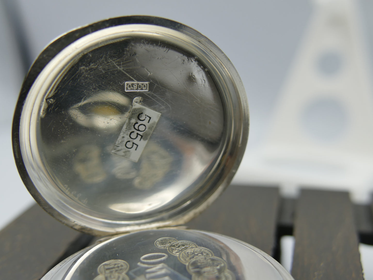 1912 vintage pocket gousset watch solid silver 0.900 savonnette Omega 18’’’