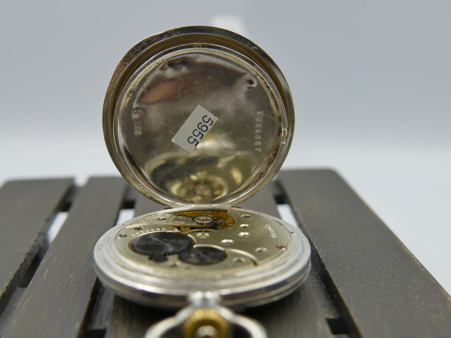1912 vintage pocket gousset watch solid silver 0.900 savonnette Omega 18’’’