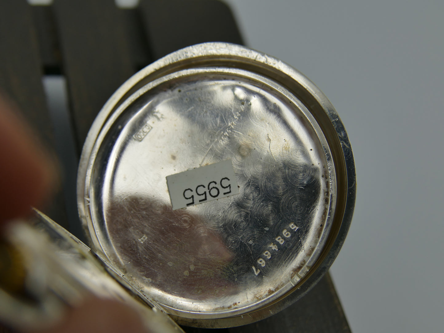 1912 vintage pocket gousset watch solid silver 0.900 savonnette Omega 18’’’