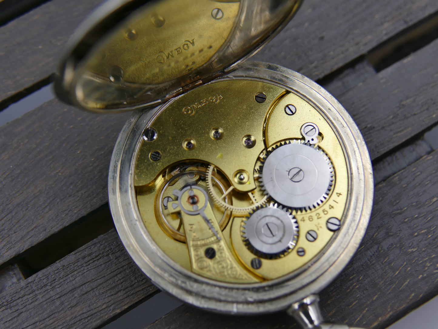 1910 vintage pocket gousset watch Omega 18’’’ serviced
