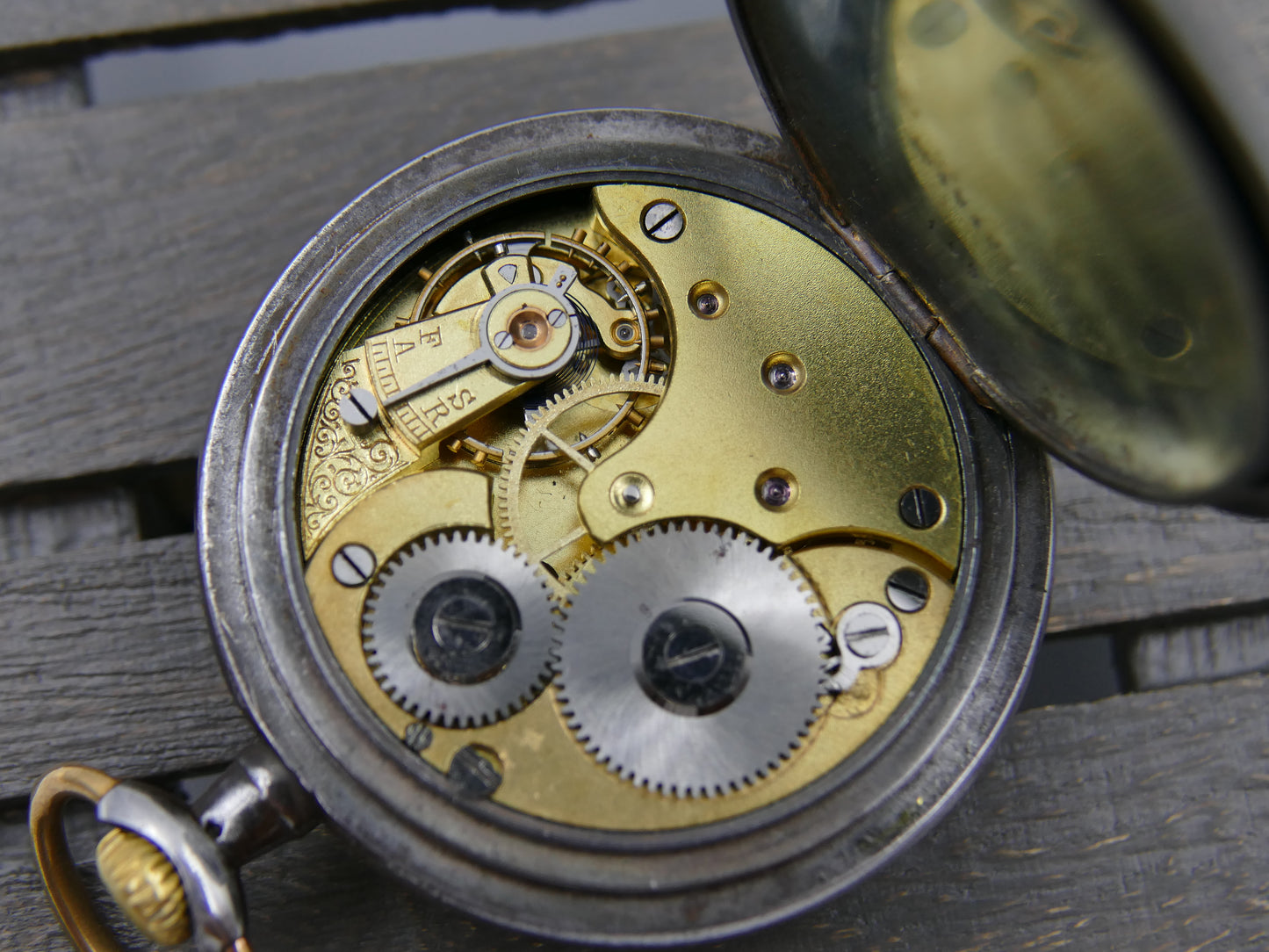 10’s vintage pocket gousset watch Omega gun metal 18’’’ serviced