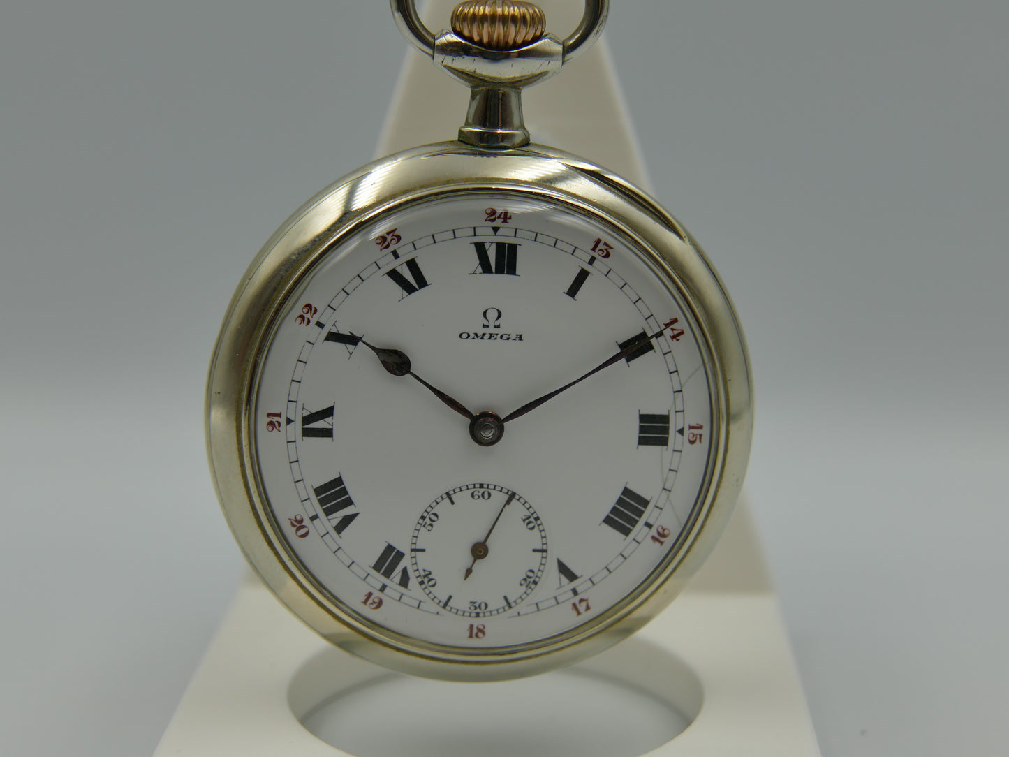 1915 vintage pocket gousset watch Omega 19’’’ serviced