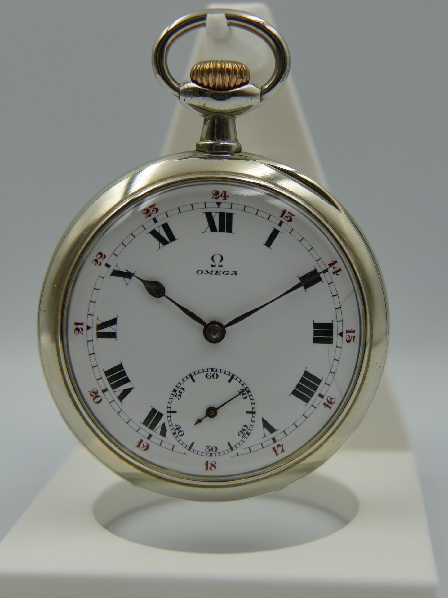 1915 vintage pocket gousset watch Omega 19’’’ serviced