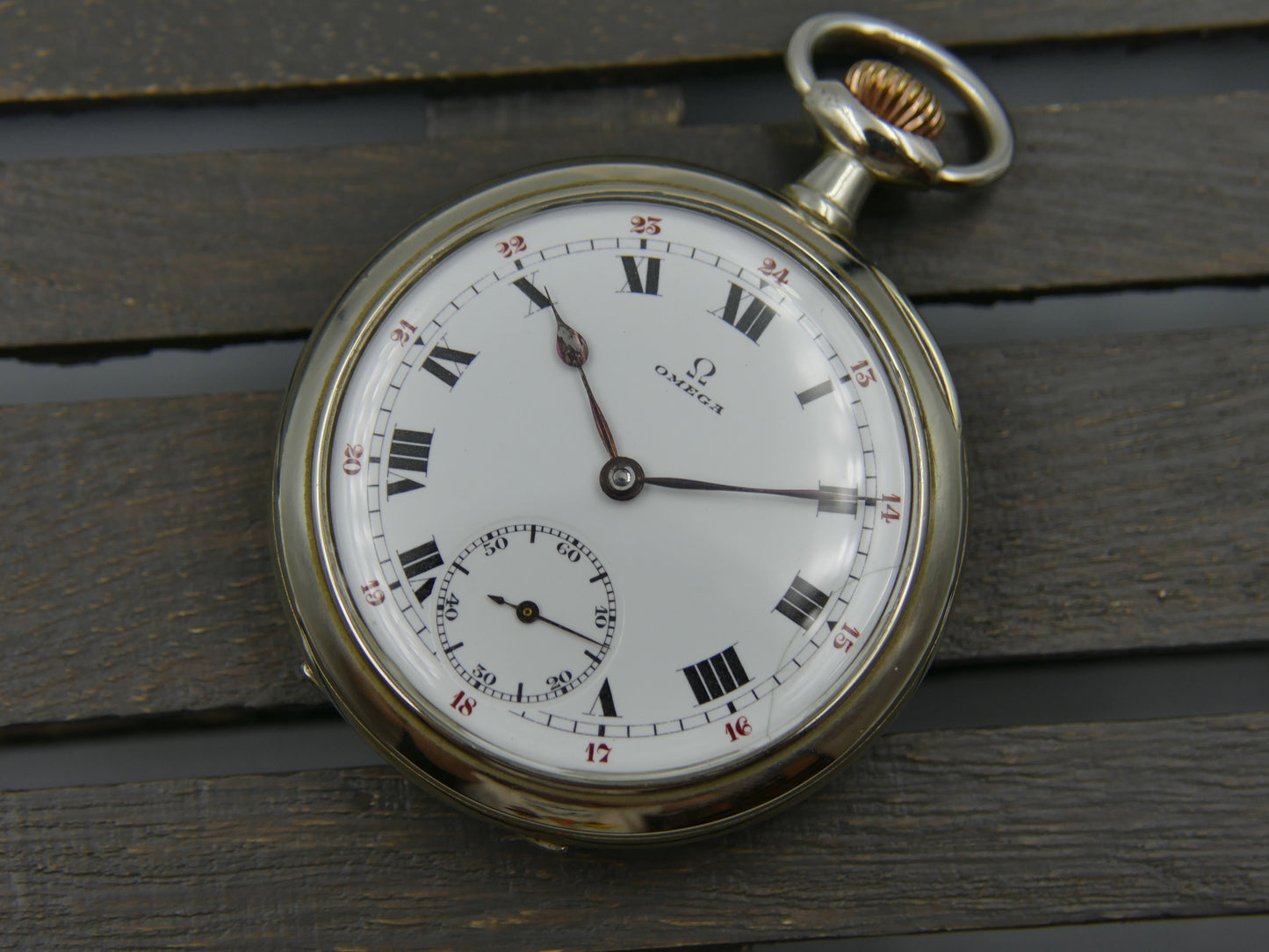 1915 vintage pocket gousset watch Omega 19’’’ serviced