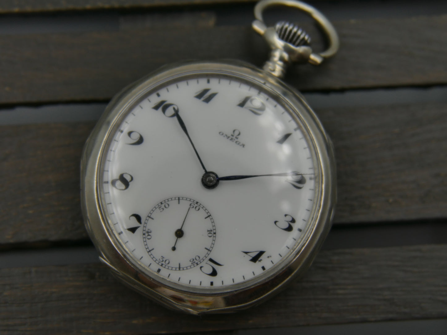 10s vintage pocket gousset watch solid silver Omega 18’’’ serviced