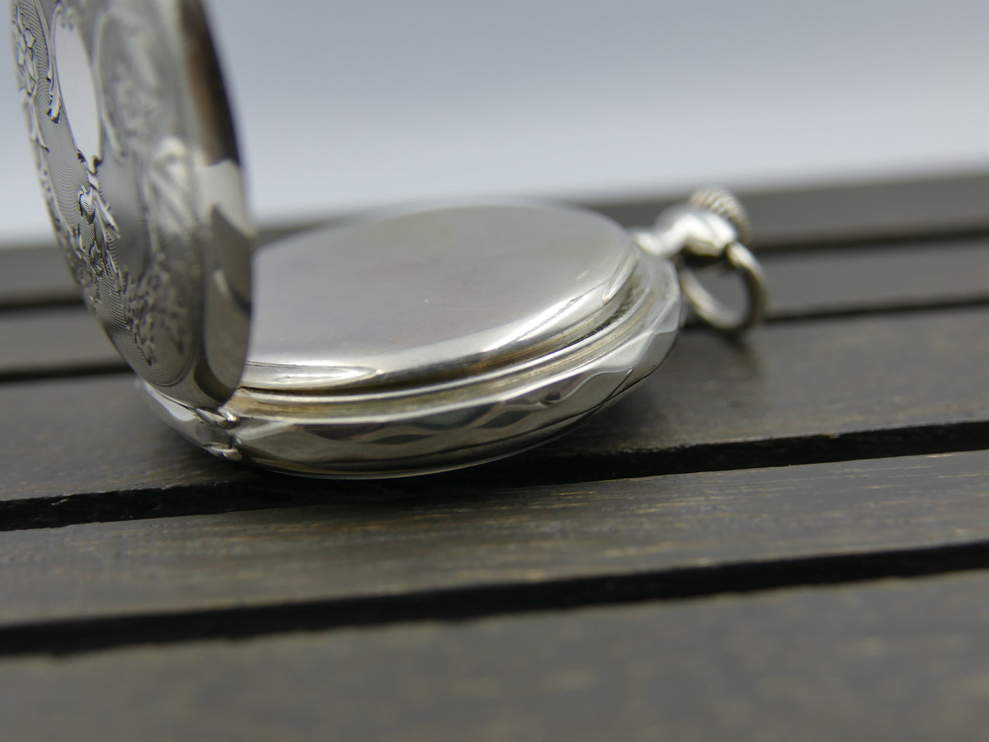 1910 vintage pocket gousset watch Omega 15’’’ solid silver