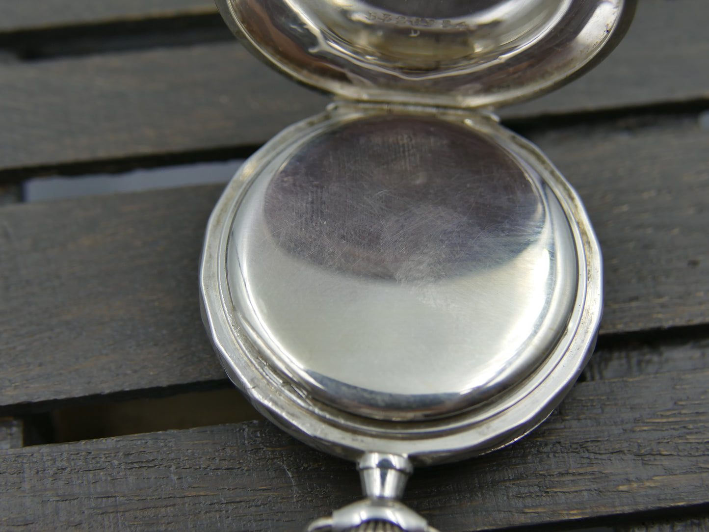 1910 vintage pocket gousset watch Omega 15’’’ solid silver