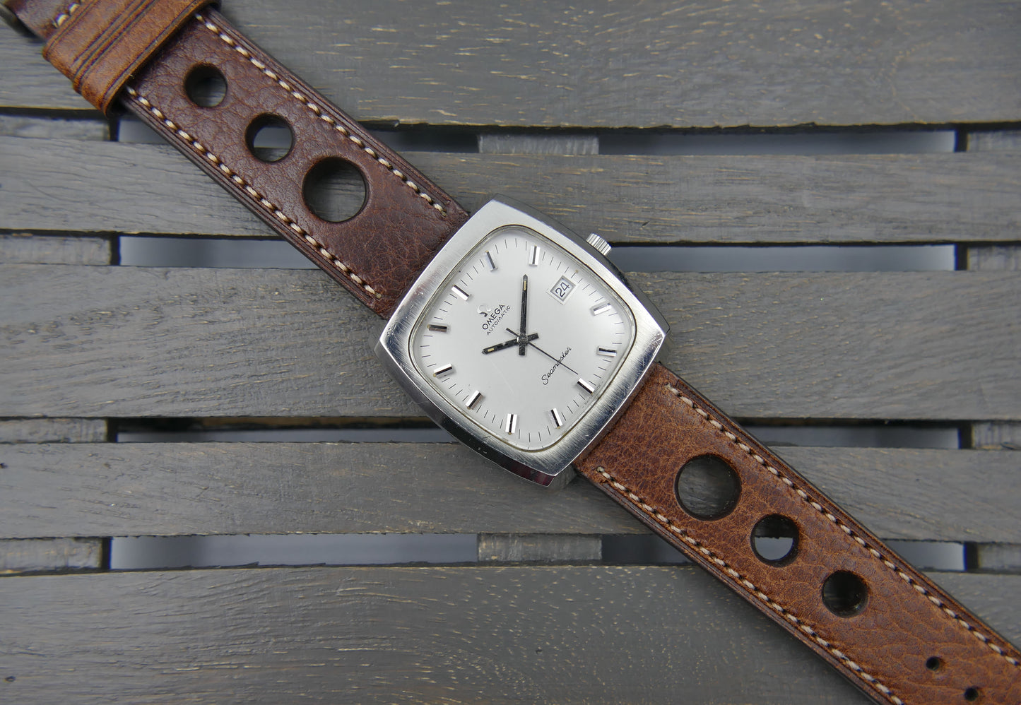 70s vintage watch mens Omega Seamaster ref. 166.0138 automatic 1012 Big Square tv