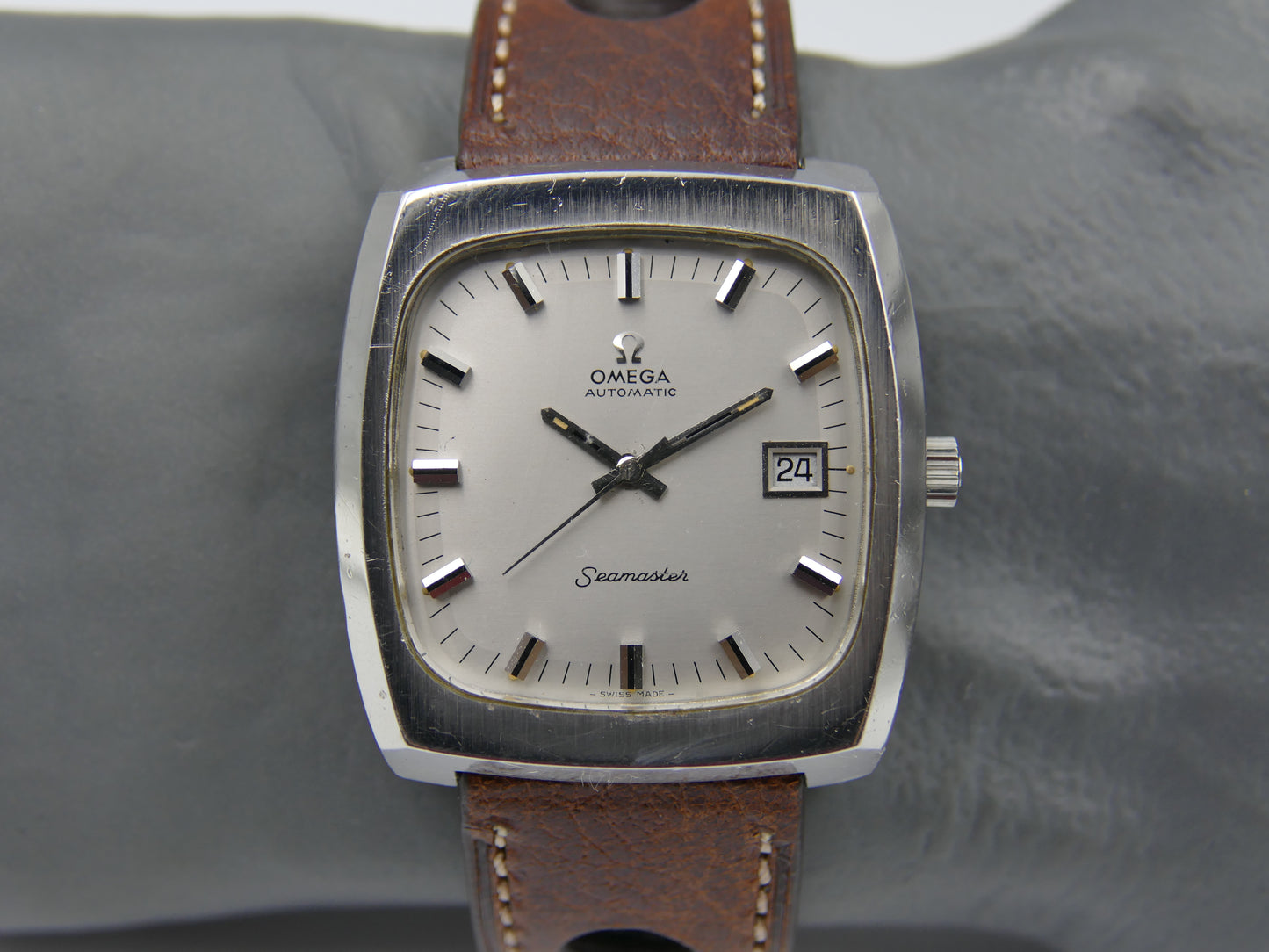 70s vintage watch mens Omega Seamaster ref. 166.0138 automatic 1012 Big Square tv