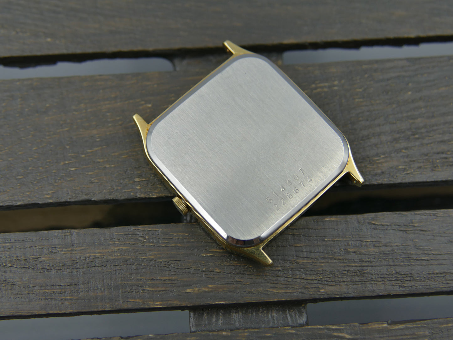 80s vintage watch mens Universal Geneve Mark Century ref. 226674 quartz w/box