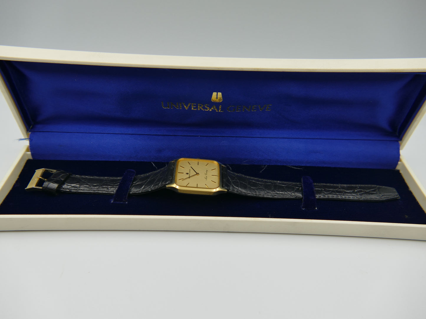 80s vintage watch mens Universal Geneve Mark Century ref. 226674 quartz w/box