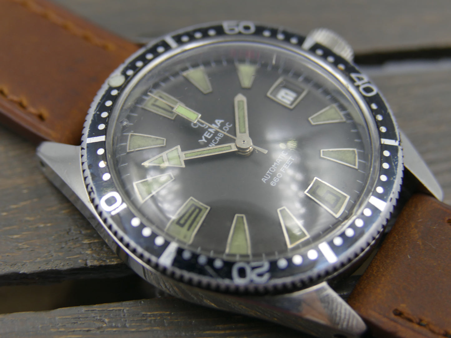60's vintage watch mens Yema 660 feet SKIN DIVER ref 8755 Steel Pre superman 37mm