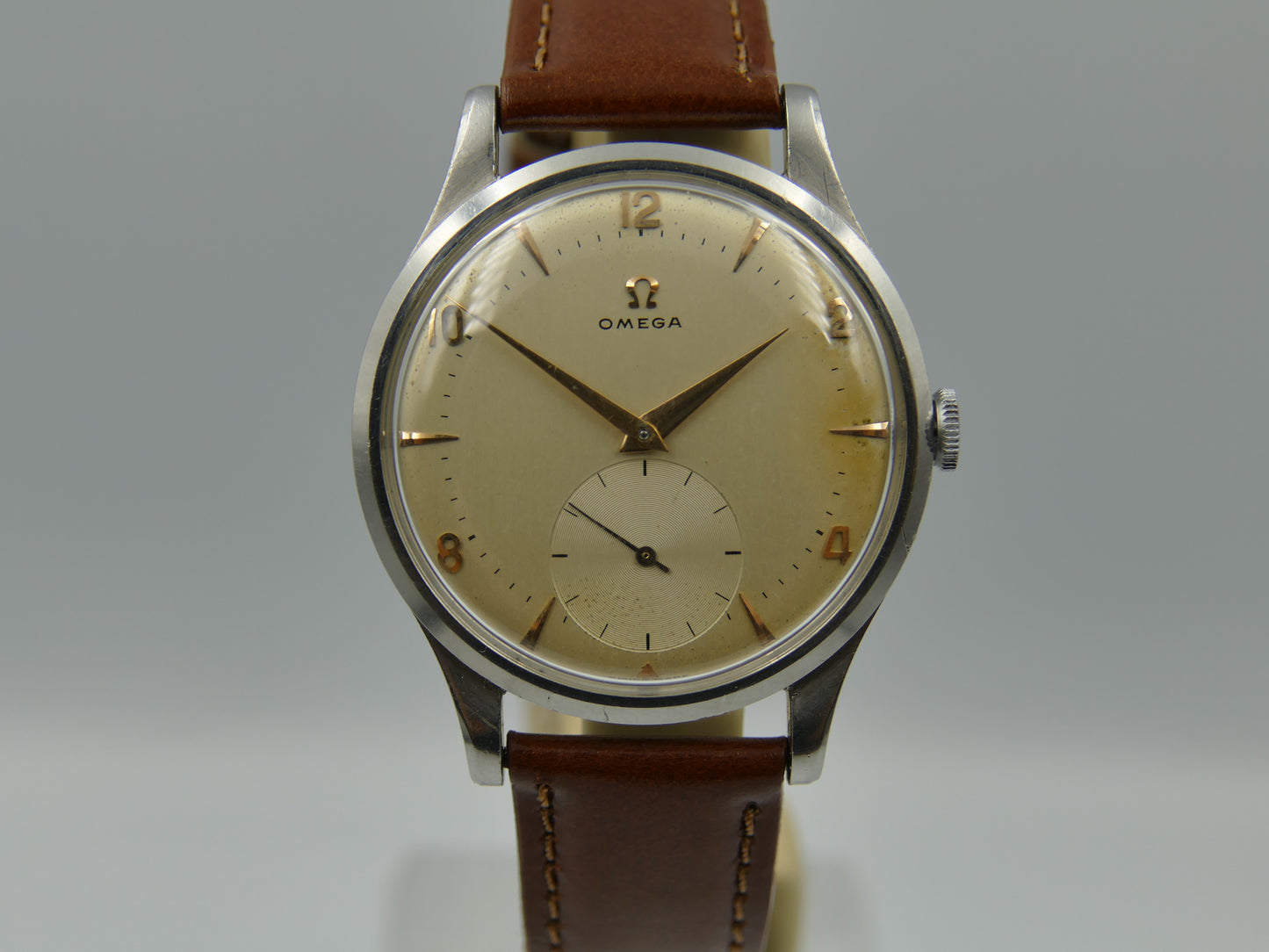 50s vintage watch mens Omega jumbo calatrava ref 2609 12 hand wind 266 37mm