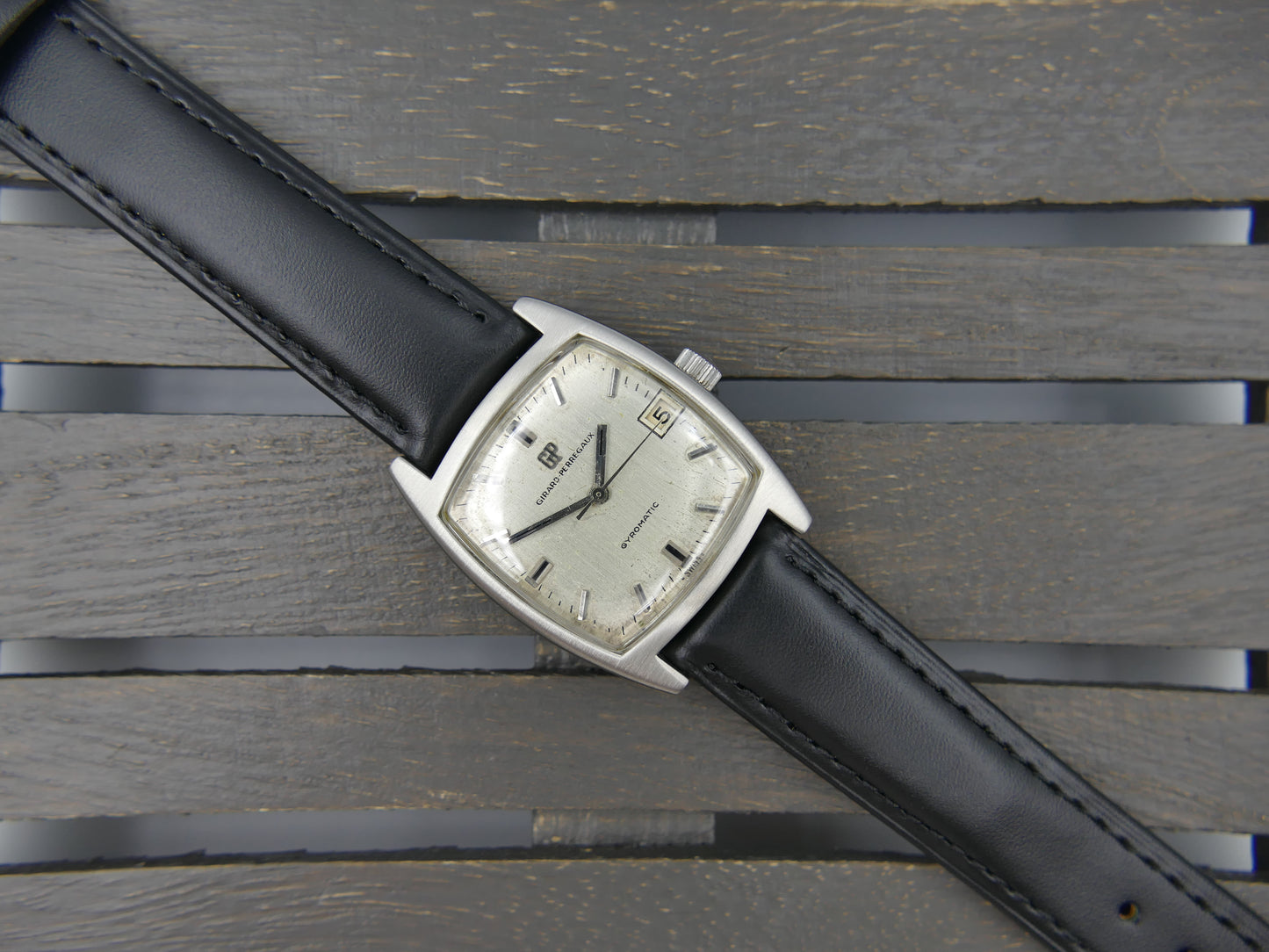 60s vintage watch mens Girard perregaux Gyromatic tonneau steel serviced