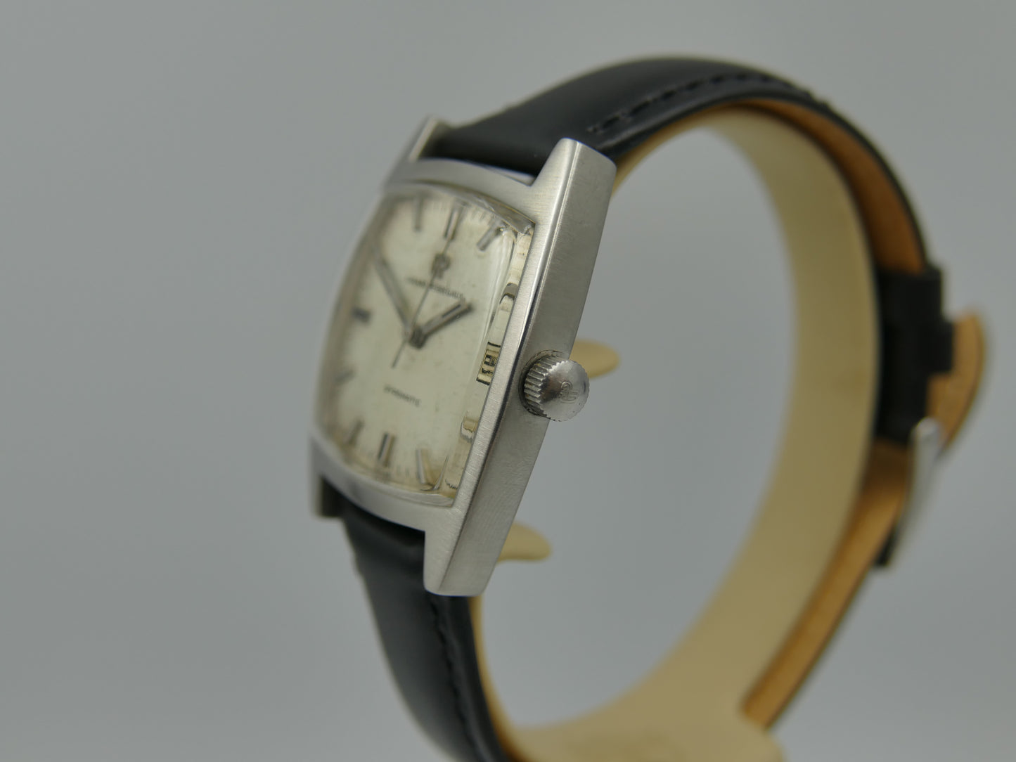 60s vintage watch mens Girard perregaux Gyromatic tonneau steel serviced