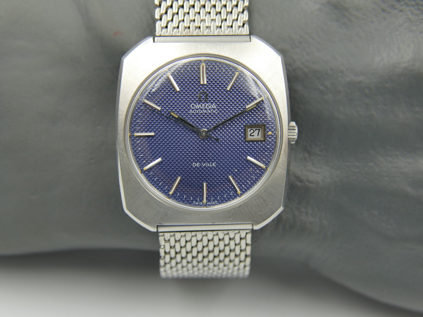 70s vintage watch mens Omega De Ville ref 166.085 automatic cal. 1002 waffle blue dial serviced