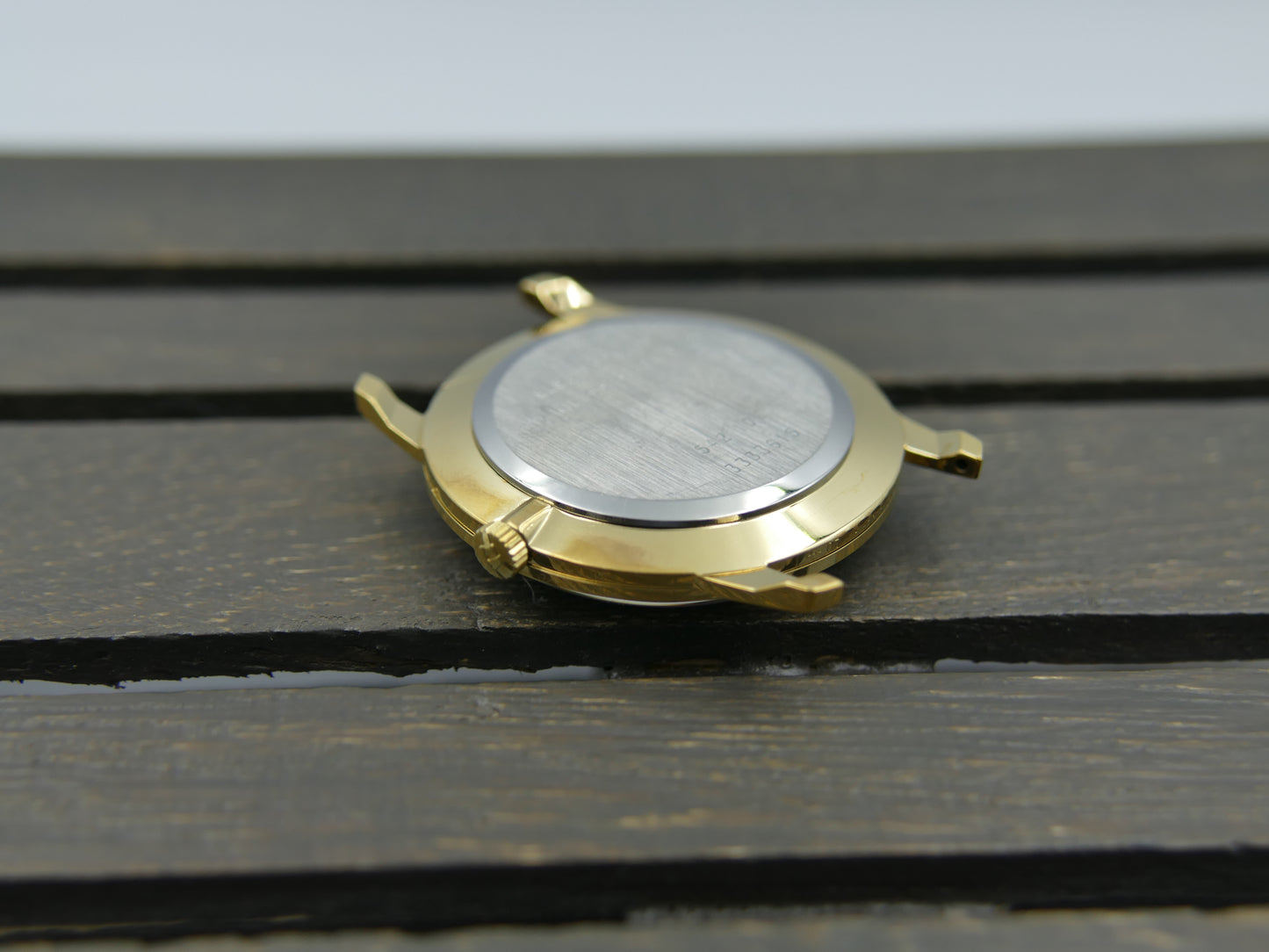 Universal Geneve ref. 542 101 ultra slim hand wind cal. 1-42 serviced vintage 60s