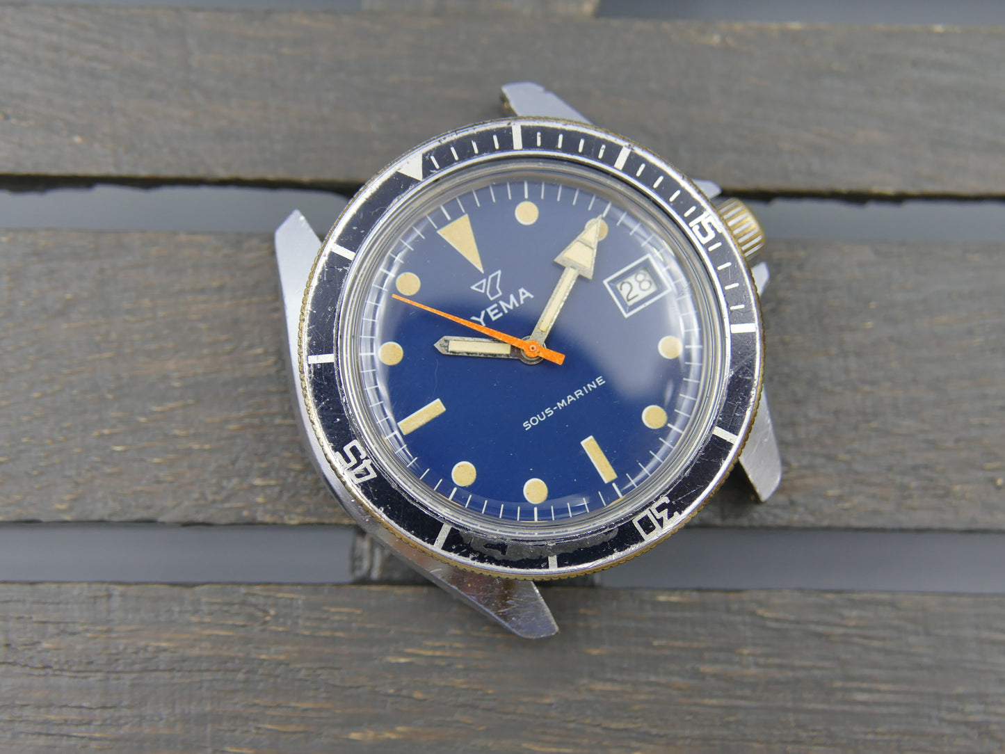 60s vintage watch mens YEMA SOUS-MARINE Diver blue dial