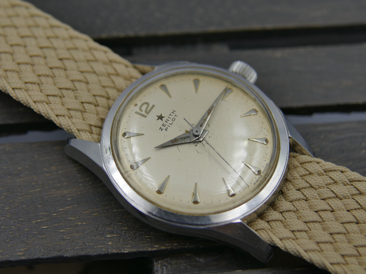 50s vintage watch mens Zenith Pilot cal. 120 serviced 35mm