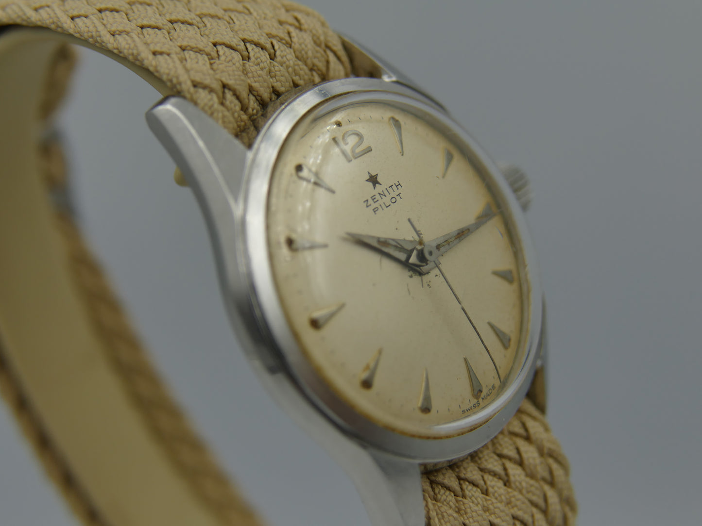 50s vintage watch mens Zenith Pilot cal. 120 serviced 35mm