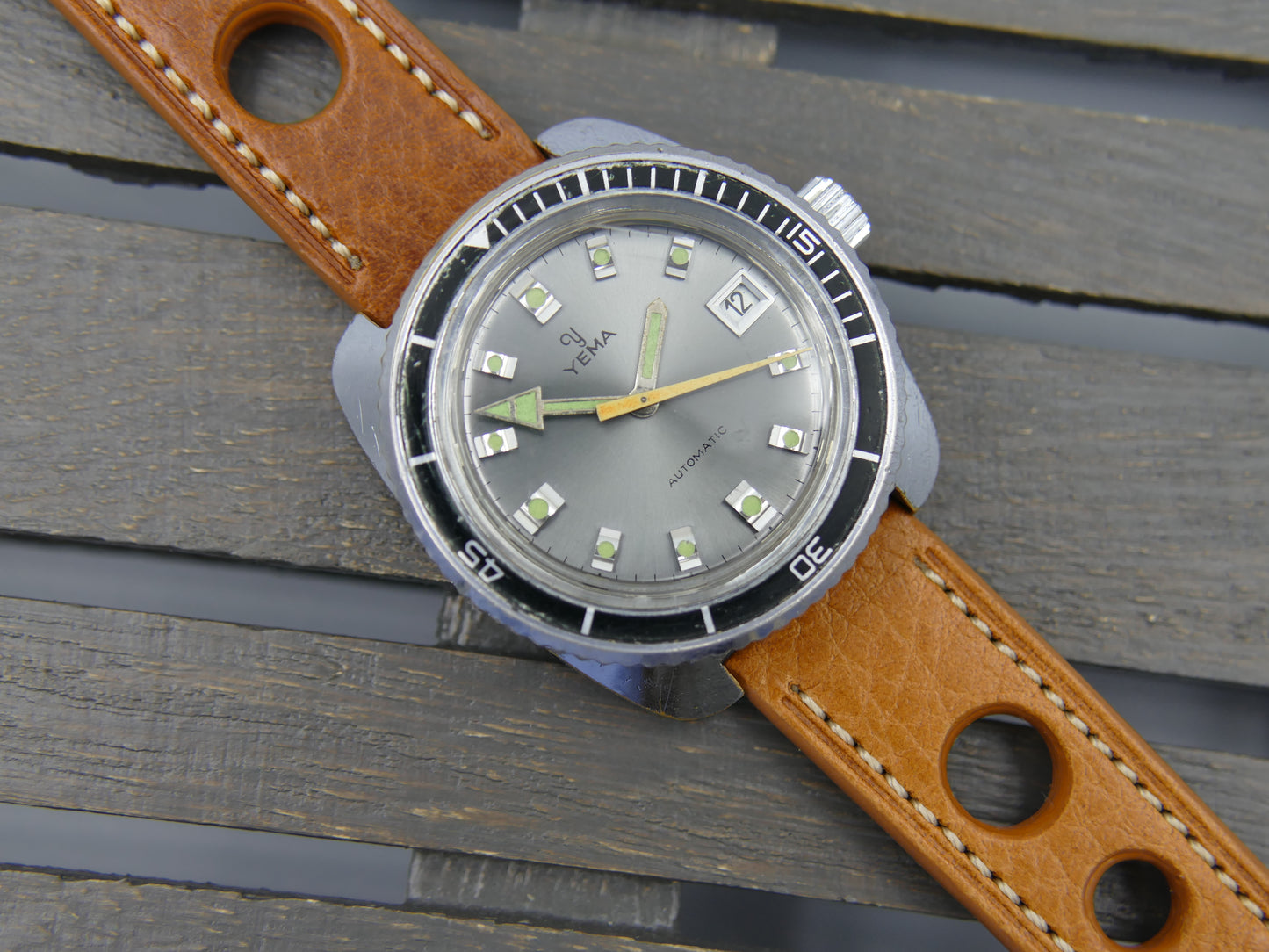 70s vintage watch mens diver plongee Yema ref 221214 automatic FE 3611