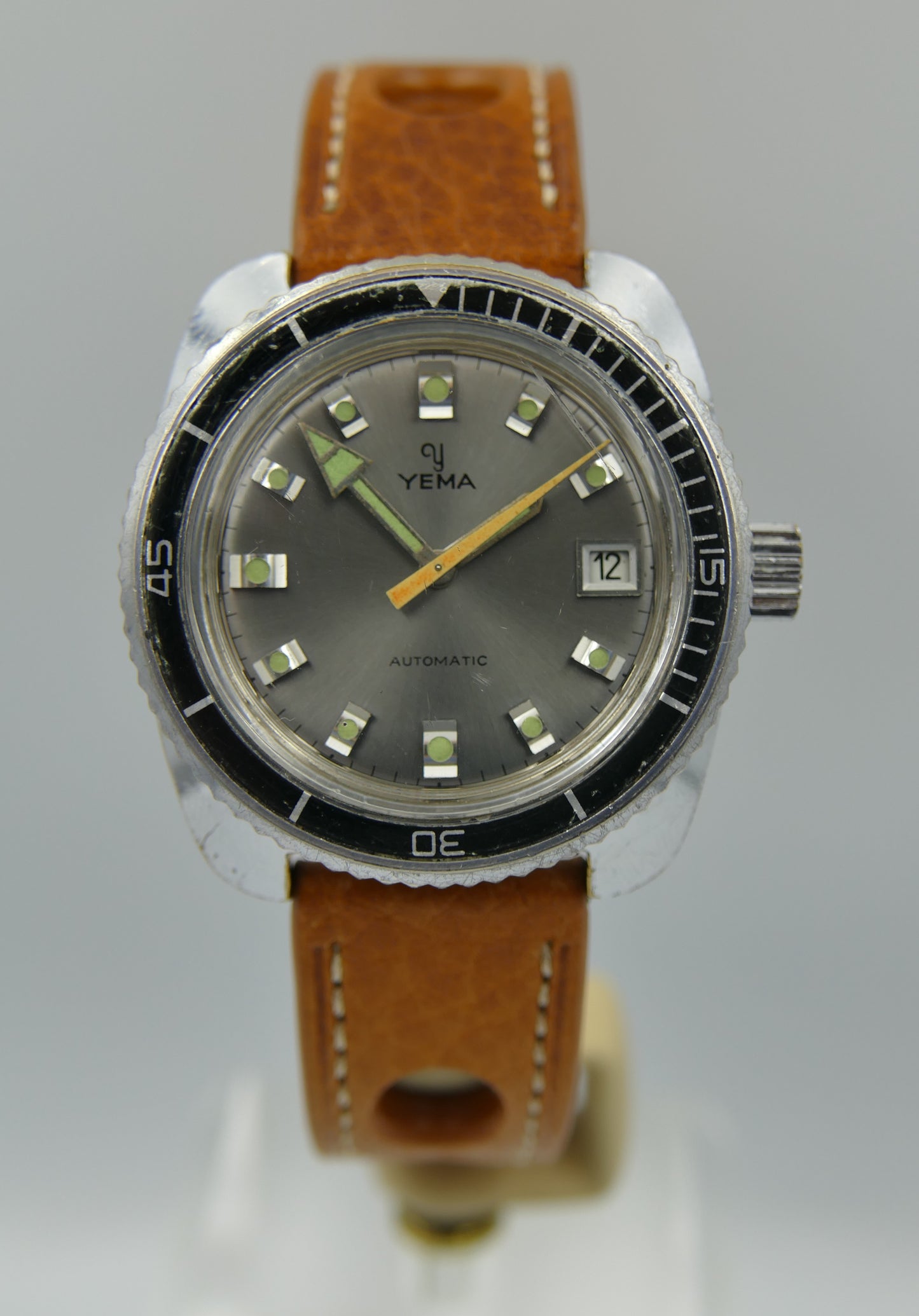70s vintage watch mens diver plongee Yema ref 221214 automatic FE 3611