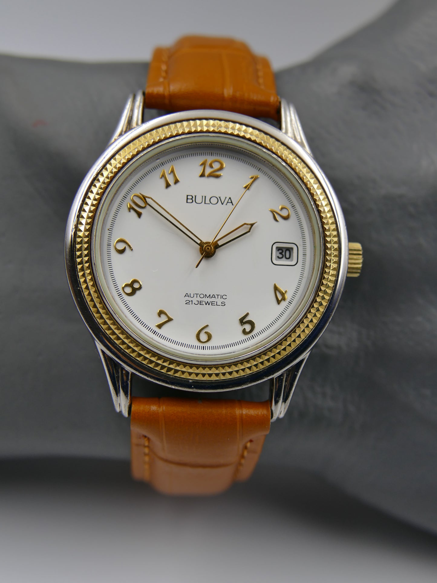 90s vintage watch mens dress Bulova automatic 21J Miyota 8200 two tone